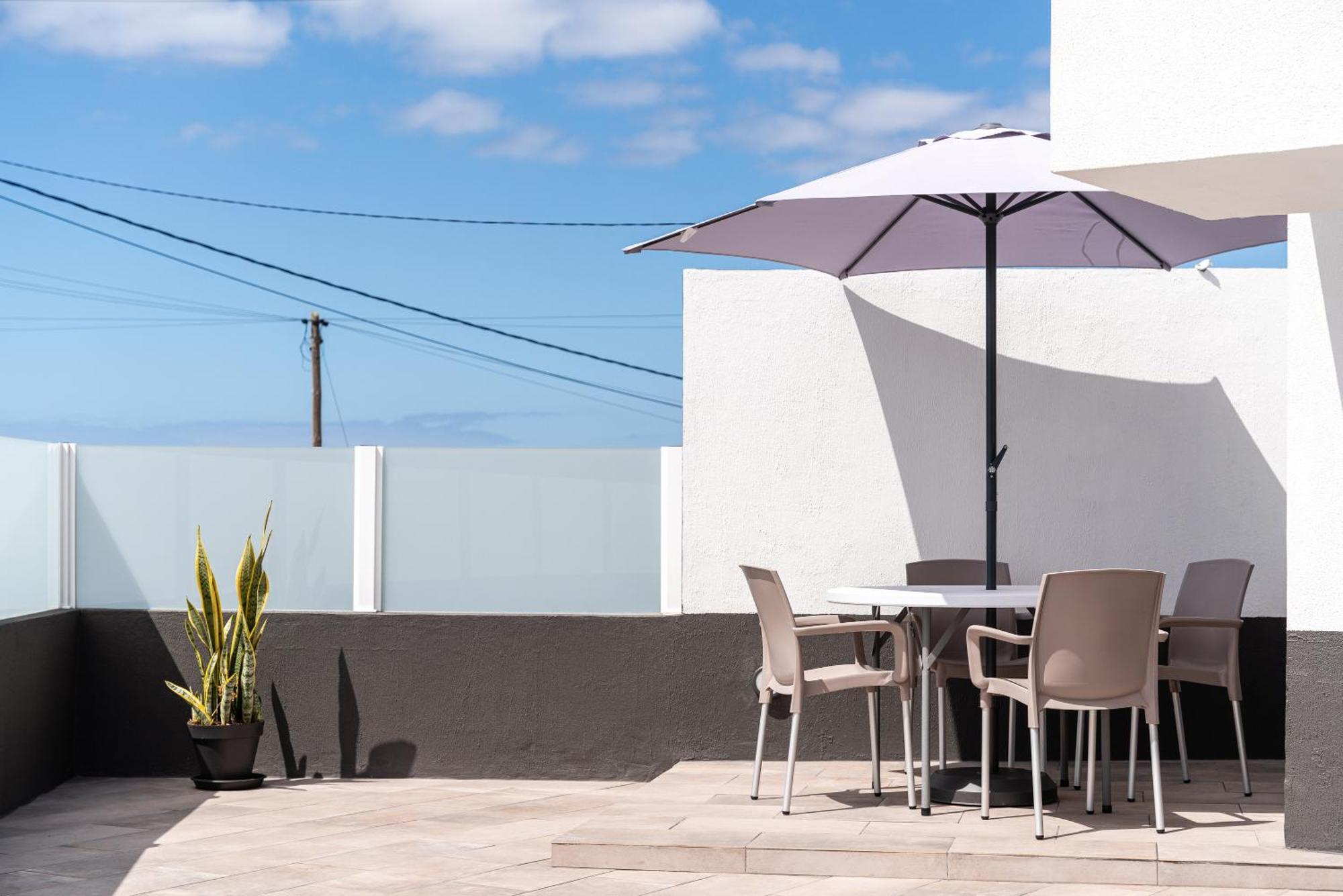 Atouguia House *