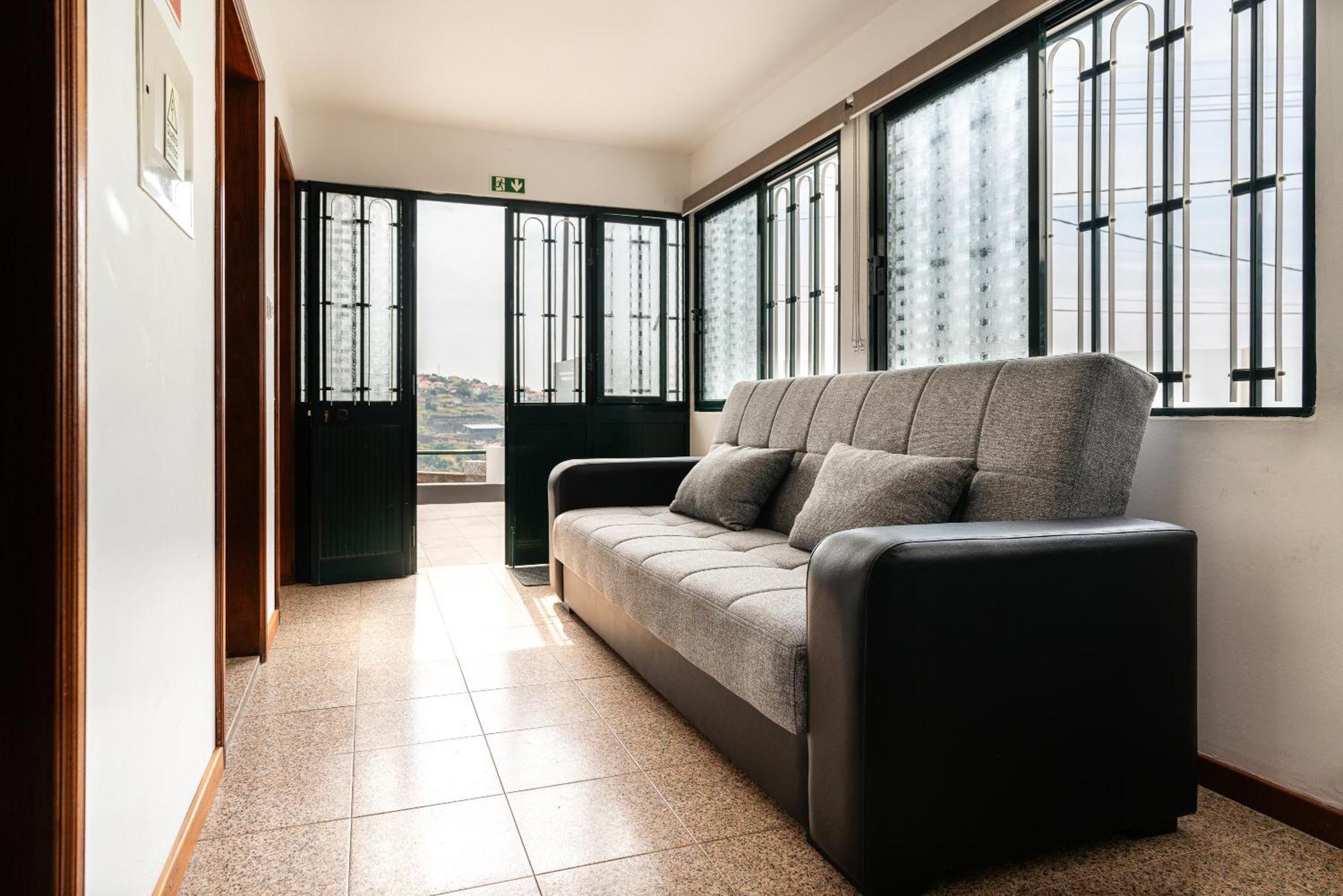 Holiday home Atouguia House